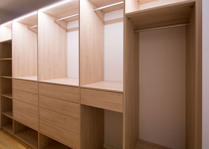 walk-in.closet3