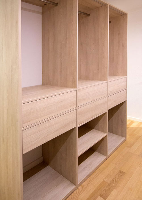 walk-in.closet5